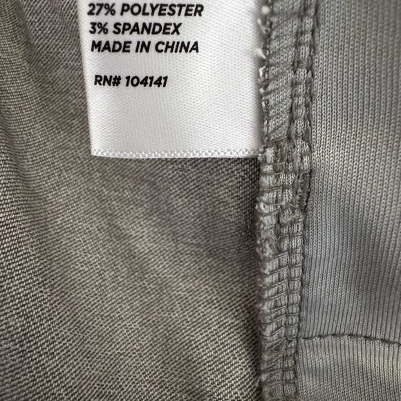 Lady Hagen Gray Athletic Shorts Relaxed Fit - Picture 6 of 6